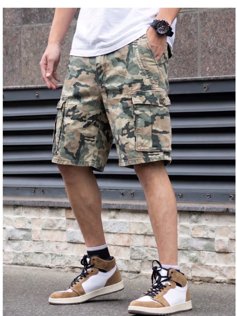 Levi's Cargo Shorts Men's Size 29(Actual 30) Green Tan Woodland Camo Utility
